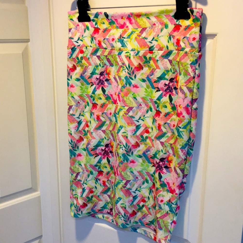 Lularoe Cassie skirt